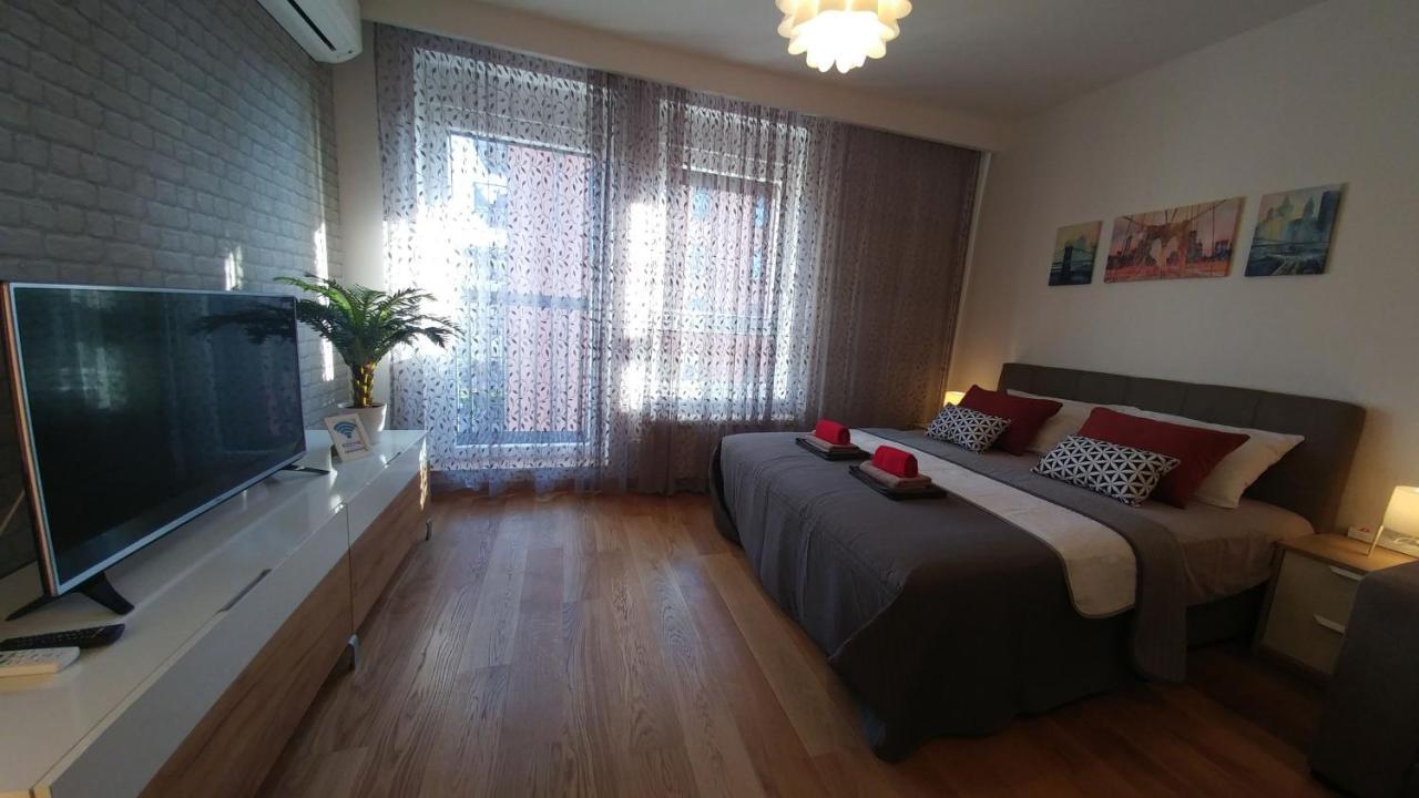 Apartments Delta A Blok - Savada Belgrado Exterior foto