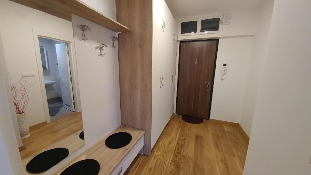 Apartments Delta A Blok - Savada Belgrado Exterior foto